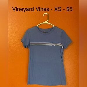 Woman’s XS T Shirt - Vineyard Vines